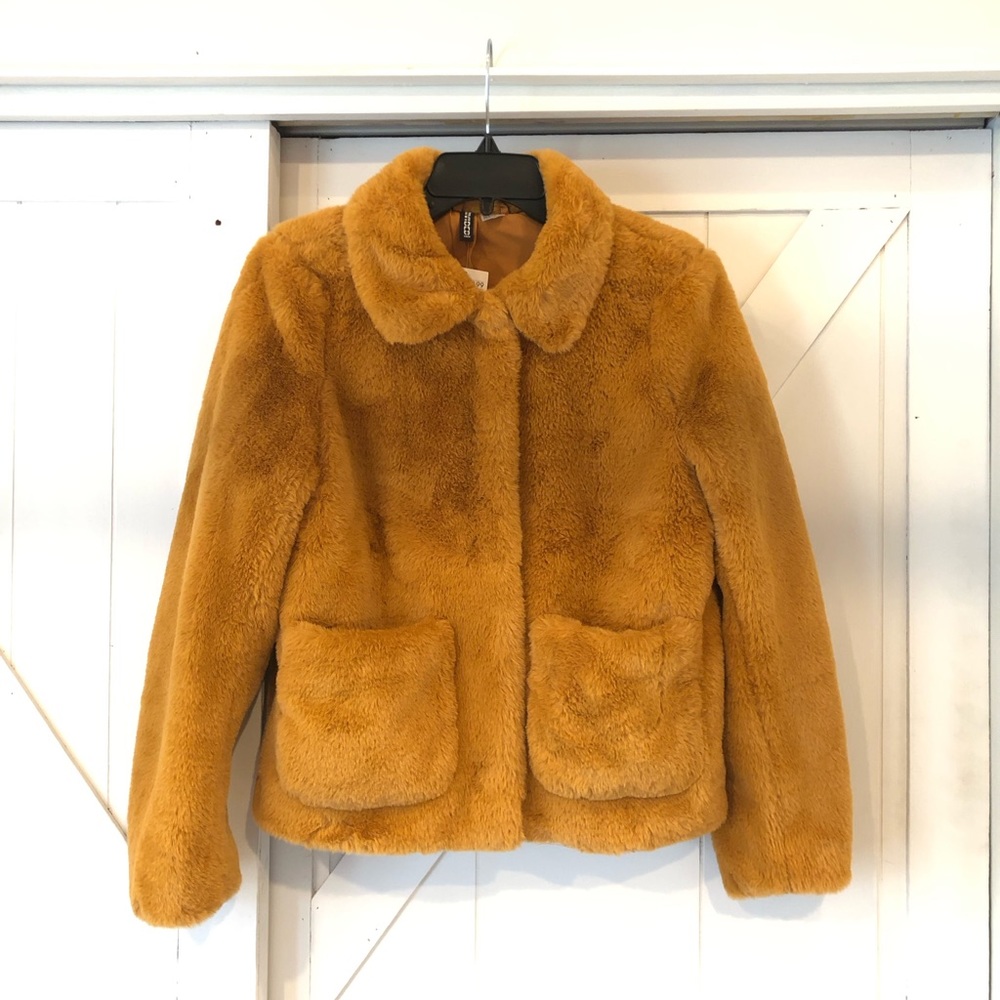 NWT H&M Divided S Mustard Soft Plush Cropped Snap Front Jacket
